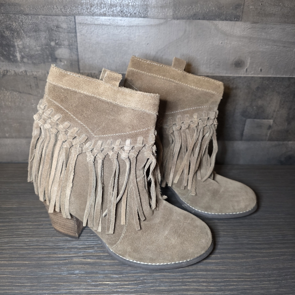 Sbicca Vintage Coll 7 Ankle Boots booties Fringe brown Suede Leather Pull on